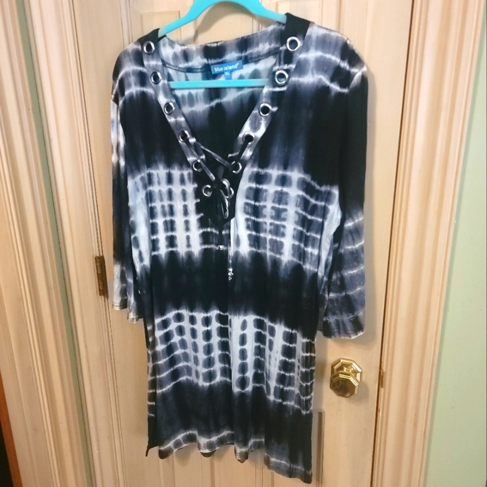 Misses Sz XL Beach Cover Up Blue Island Black Tye Dye
